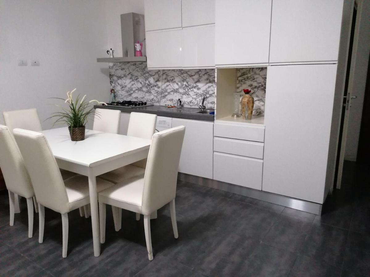 Casa Nuccia 1 Hotel Милано Екстериор снимка